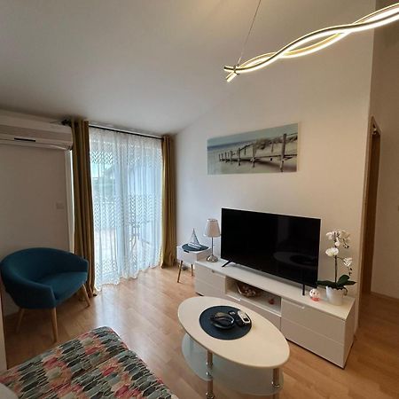 Apartman Krase メドゥリン エクステリア 写真