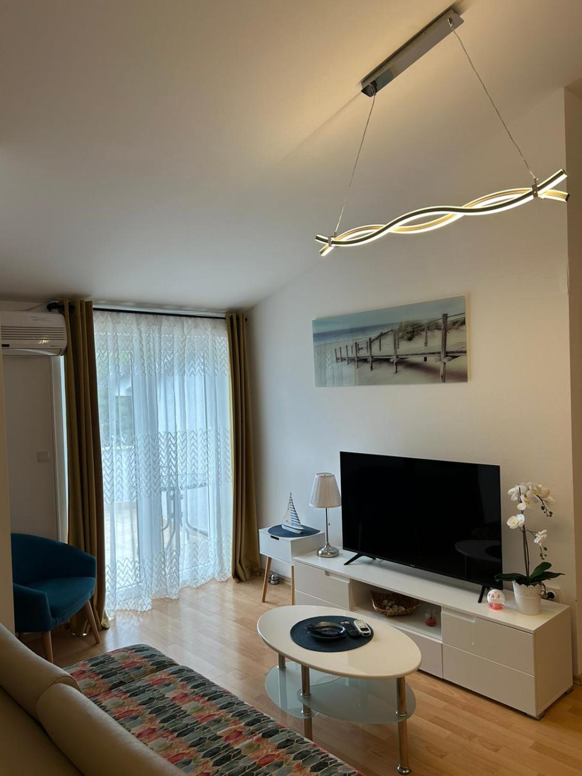 Apartman Krase メドゥリン エクステリア 写真